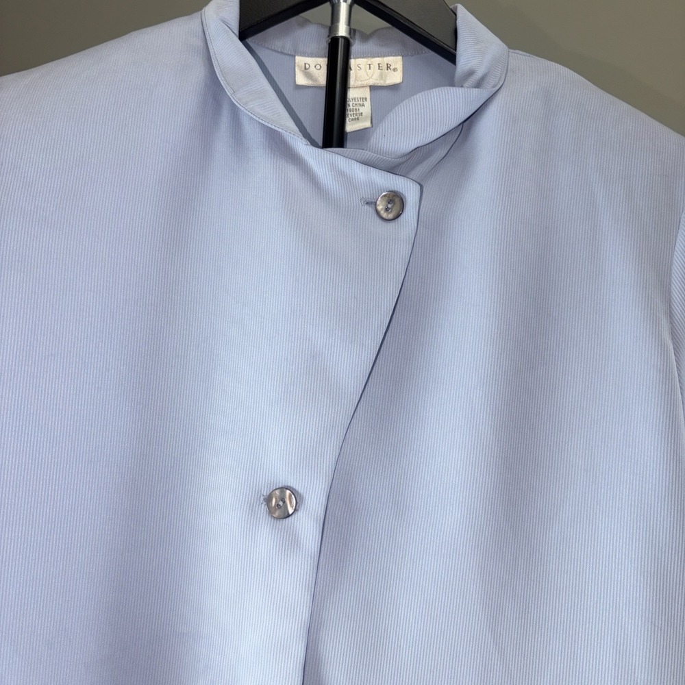 Doncaster Blouse Size 12 Vintage Inspired Grandmacore Soft Lightweight Office 90 - Picture 2 of 10